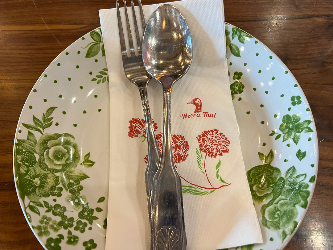 weera thai place setting